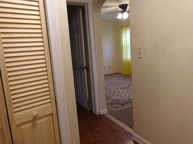 57 Fowler Ave — Photo 10