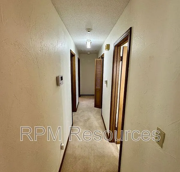405 Walnut Ave — Photo 6