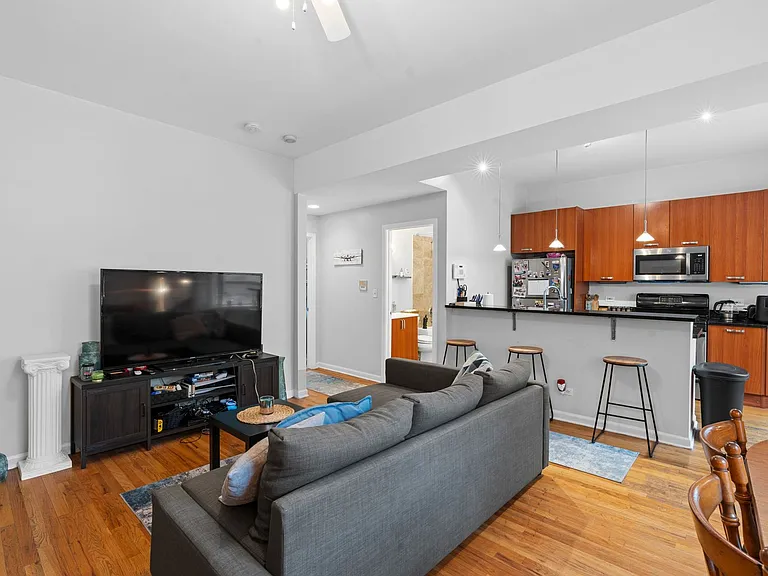 1308 W North Shore Ave — Photo 15