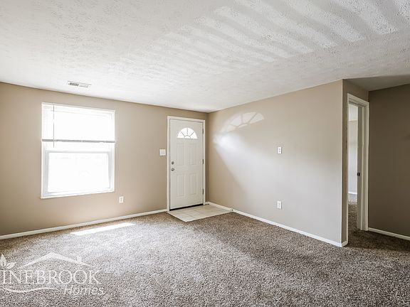 2nd image of 1850 Lincrest Dr