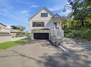 25 Margate Ave, Saugus, MA 01906