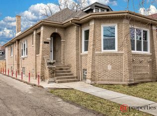 6014 N Maplewood Ave, Chicago, IL 60659