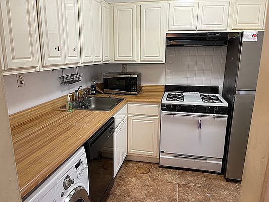 1st image of 221-14 69th Ave Unit 1