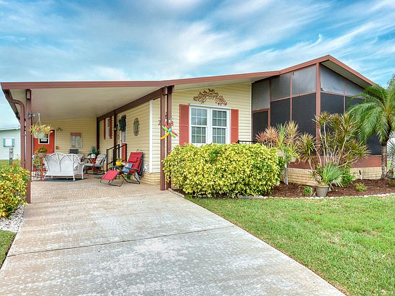 2nd image of 2998 Satinleaf Court