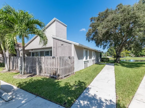 518 Woodgate Circle #E, Sunrise, FL 33326