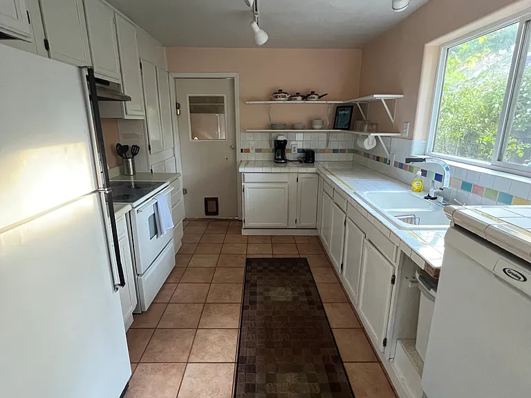 1889 SE Alsea Hwy — Photo 6