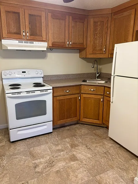 26O Spring Cir #205