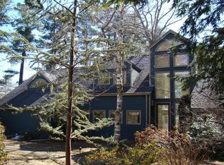 77 Milton St, Milton, MA 02186