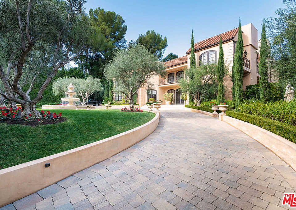 9541 Sunset Blvd, Beverly Hills, CA 90210 | Zillow