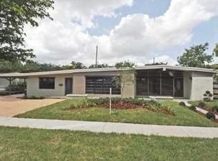 414 S 57th Ter, Hollywood, FL 33023