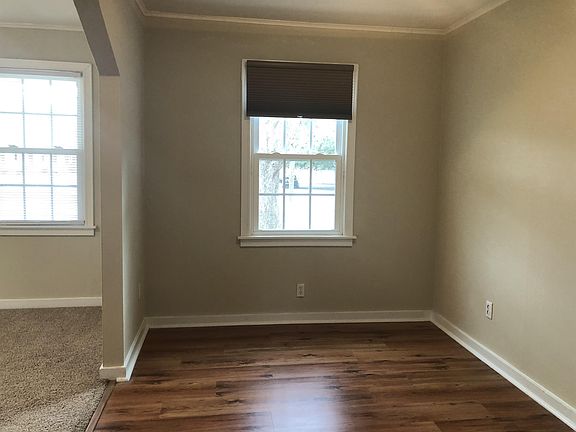 2nd image of 301 Clairborne Ave