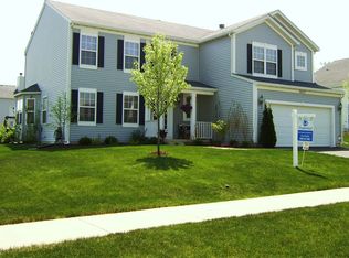 2057 Westbury Ln, Aurora, IL 60502