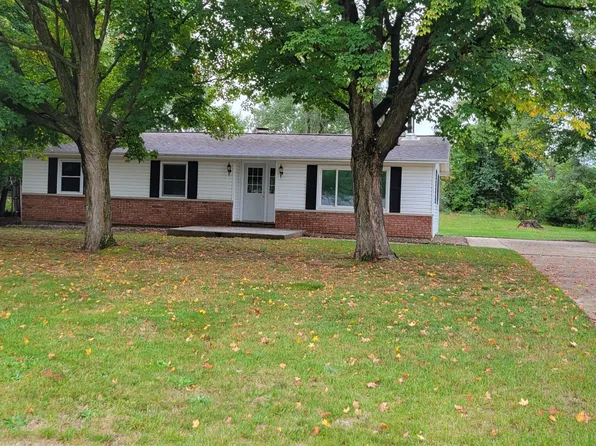 42769 Evergreen Park Dr, Decatur, MI 49045