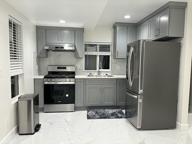 1st image of 8462 Acacia Ave