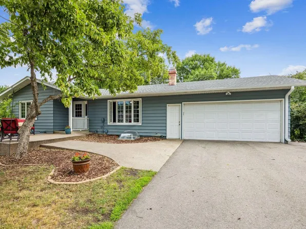 32552 Ironwood Dr, Saint Joseph, MN 56374