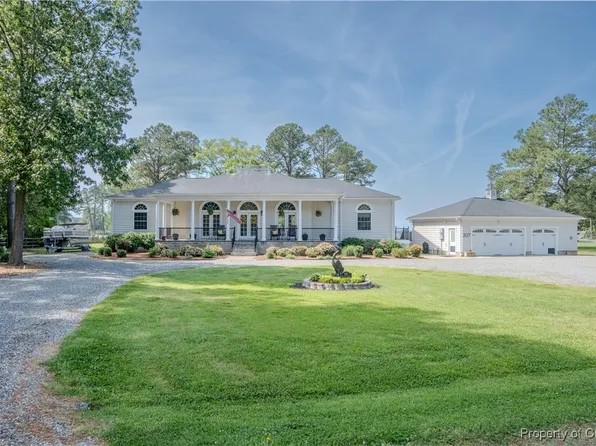 207 Hansford Cir, Port Haywood, VA 23138