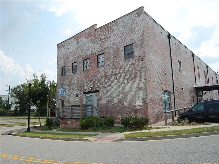 75 Commerce St — Photo 9