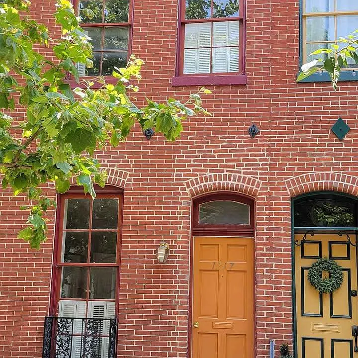1317 Hollins St #2
