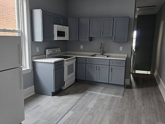 2nd image of 4542 N 19th St APT 2