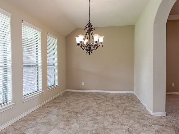 5th image of 4282 Hollow Stone Dr