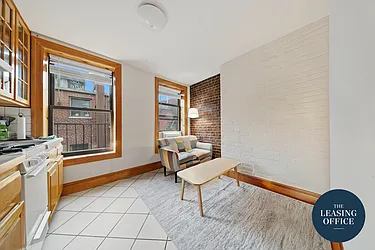 110 Macdougal Street