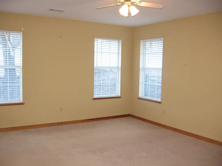 2905 Falcon Rd — Photo 17