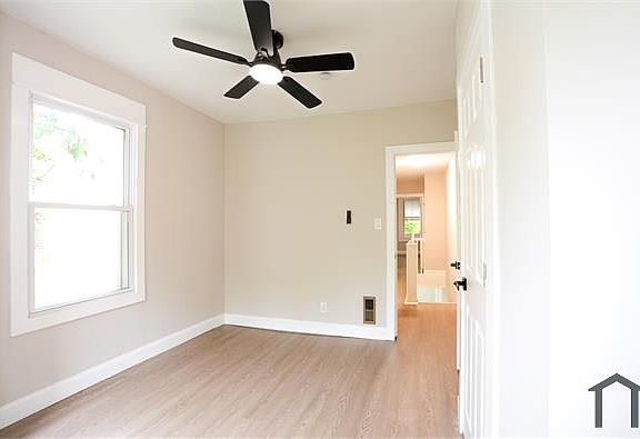 5th image of 3047 Fontain St