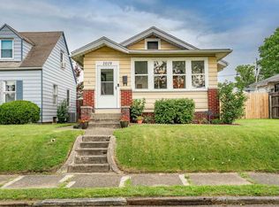 1019 Shore Dr, Fort Wayne, IN