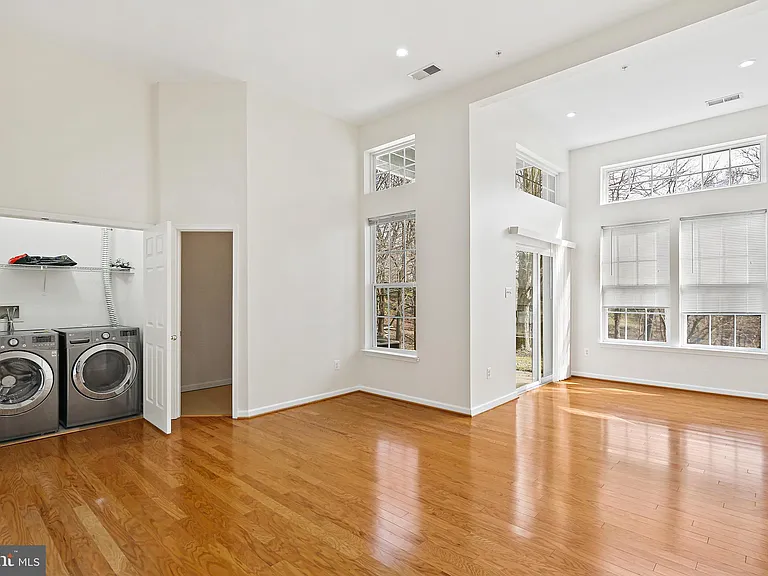 9939 Fragrant Lilies Way — Photo 34