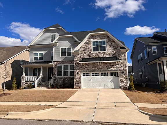 2nd image of 141 Weddington Park Ln