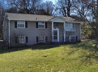 247 Willow Ln, Nashville, TN 37211