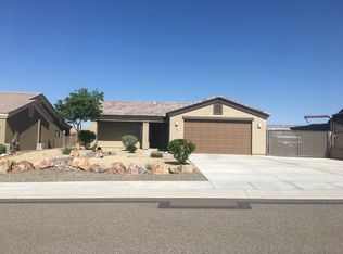 2687 Slide Mountain Loop, Bullhead City, AZ 86442