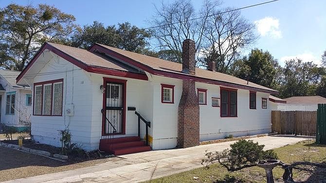 1st image of 118 W 28th St