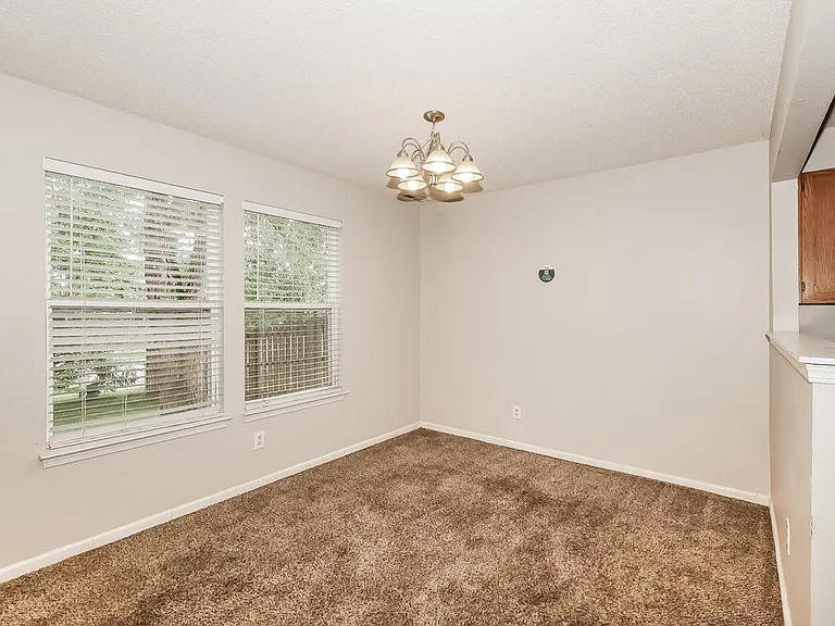 441 Overland Dr — Photo 7