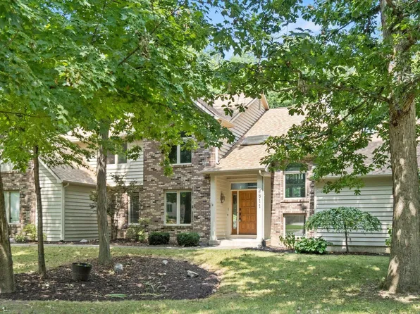2811 Woodhollow Trl, Fort Wayne, IN 46825