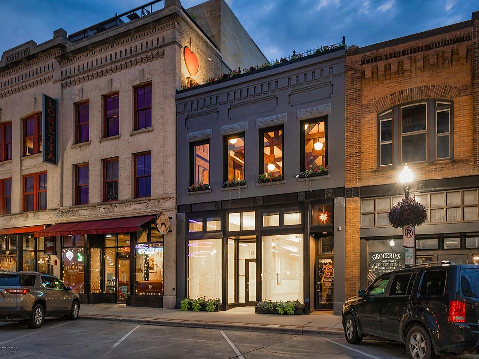 1st image of 214 Broadway N