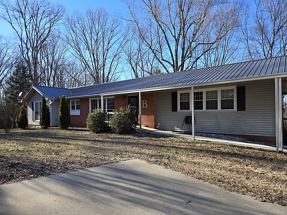 2nd image of 120 Westwood Dr