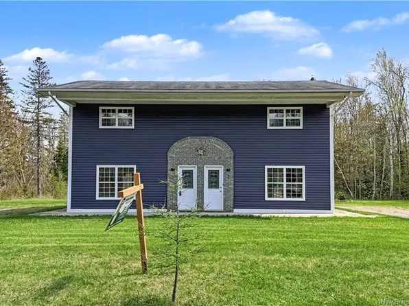 80 Saint Pierre, Rogersville, NB E4Y 1L5