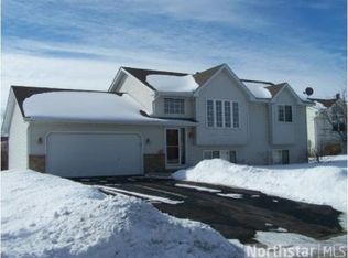 1155 Sparrow Rd, Waconia, MN 55387