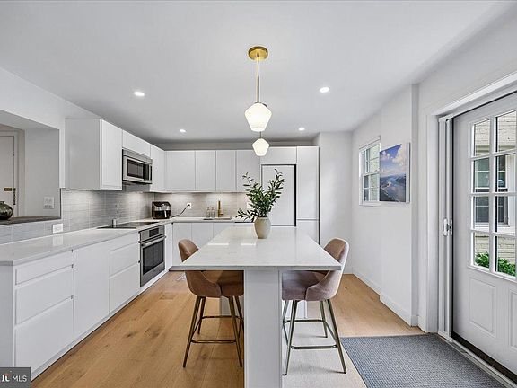 2nd image of 8205 Grubb Rd APT 103