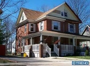 2621 N Centre St, Pennsauken, NJ 08109