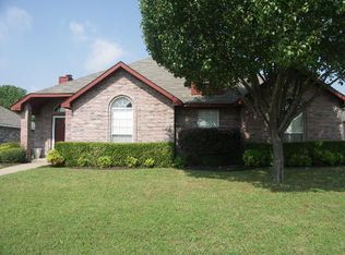 6209 Acapulco Dr, Rowlett, TX 75089