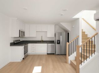 6073 NE Simpson St UNIT 1, Portland, OR 97218