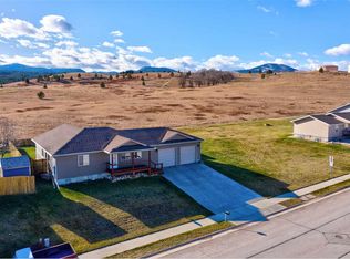 3515 Roughlock Ln, Spearfish, SD 57783