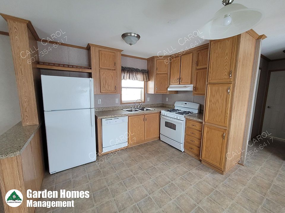 1st image of 14 Greenway Dr