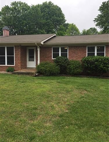 1st image of 1801 N Creek Ct