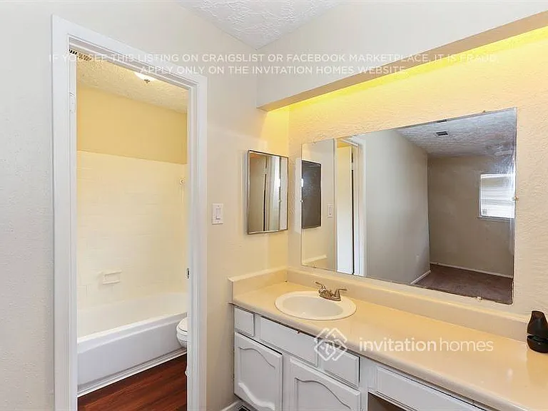 5826 Walnutgate Dr — Photo 15