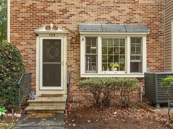 12 Brookfield Dr #A, Groton, MA 01450