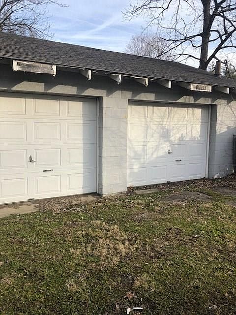 2nd image of 5713 E Rawles Ave