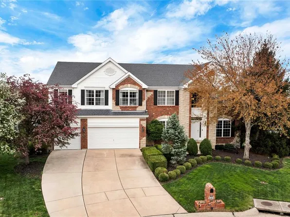 505 Garrick Pl, Dardenne Prairie, MO 63368